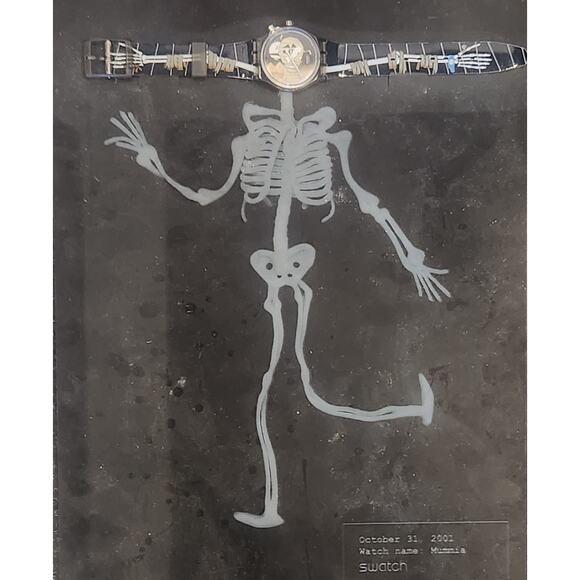 Swatch watch MUMMIA GM900PACK 2001 Halloween Worldwide Packagings New old stock